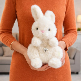 Peluche Conejo con Collar Corazón