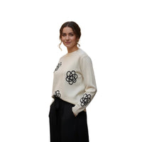 Suéter  Blanco Diseño Floral Moderno